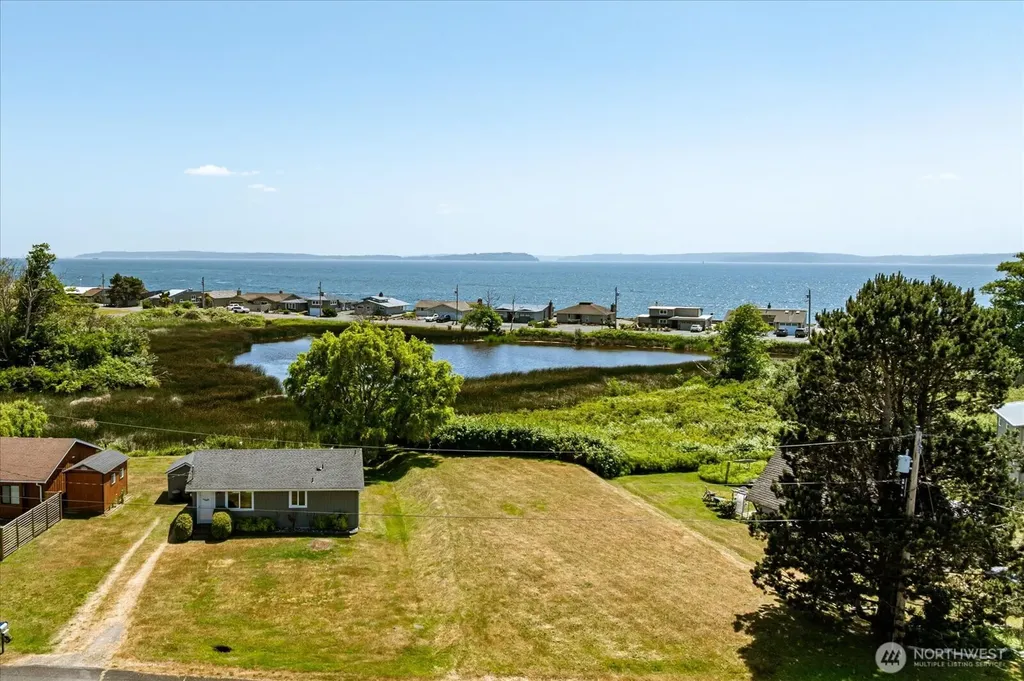 214 Lighthouse Way Freeland WA 98249