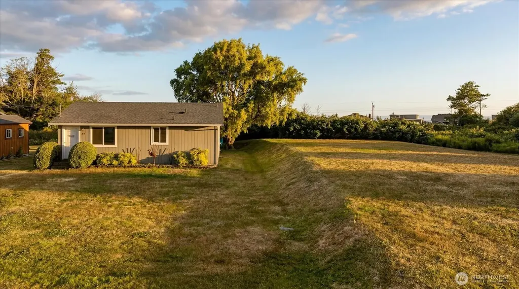 214 Lighthouse Way Freeland WA 98249