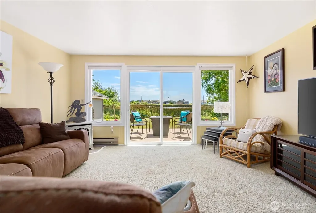 214 Lighthouse Way Freeland WA 98249