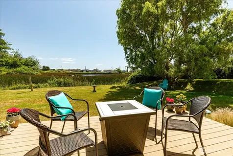 214 Lighthouse Way Freeland WA 98249
