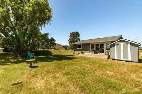 214 Lighthouse Way Freeland WA 98249