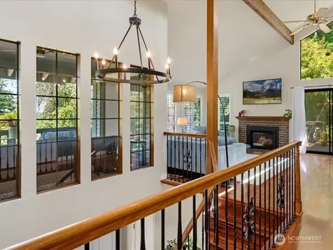 15812 71st Avenue NE Kenmore WA 98028