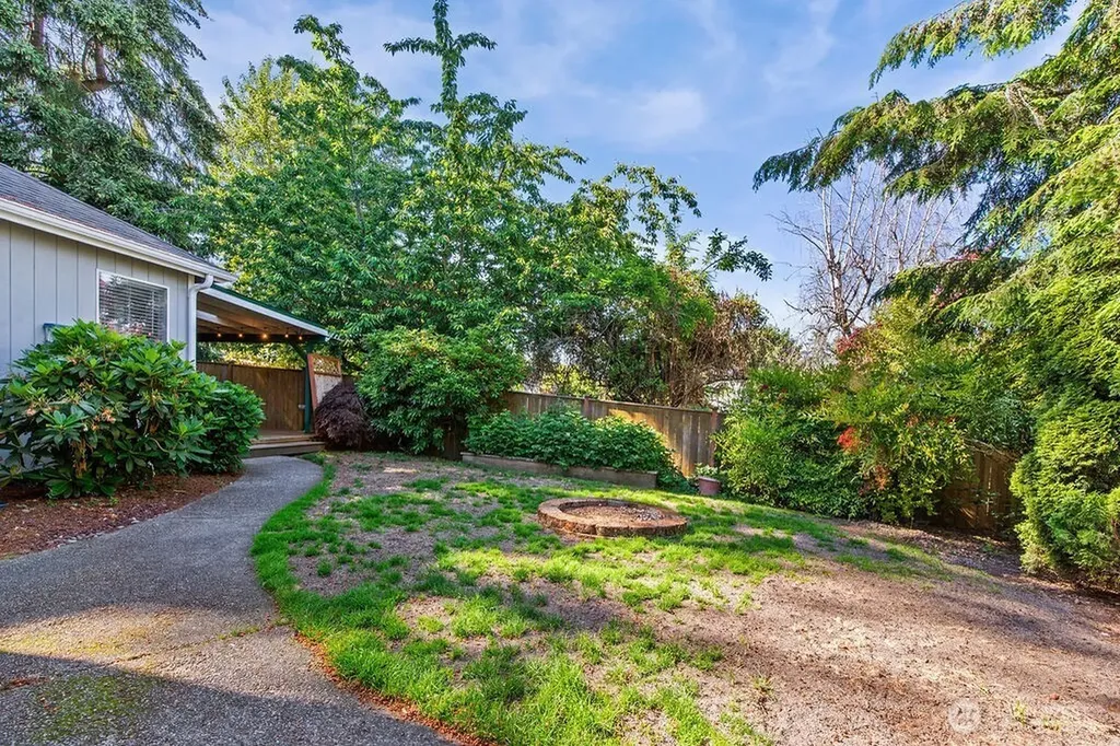 4426 W 82nd Avenue Court University Place WA 98466