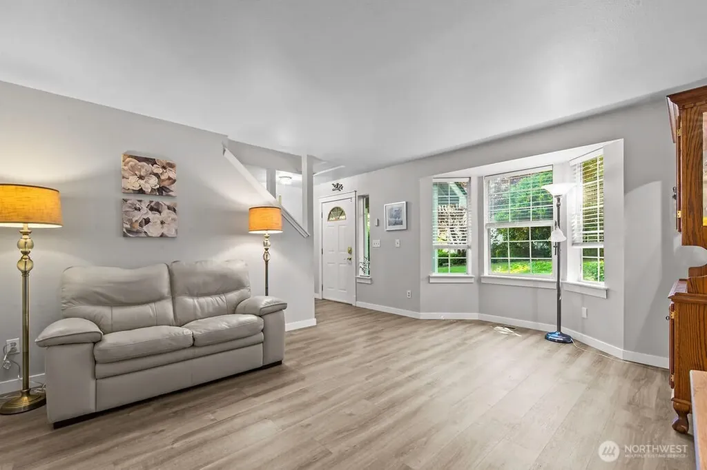 4426 W 82nd Avenue Court University Place WA 98466
