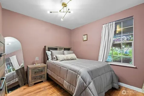 4426 W 82nd Avenue Court University Place WA 98466