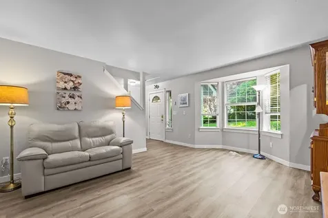 4426 W 82nd Avenue Court University Place WA 98466