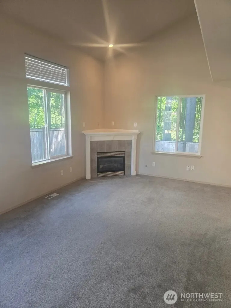 22463 SE 244th Street Maple Valley WA 98038
