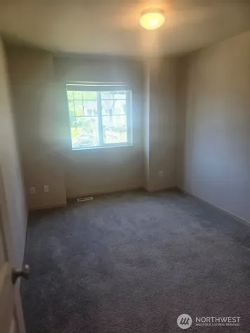 22463 SE 244th Street Maple Valley WA 98038