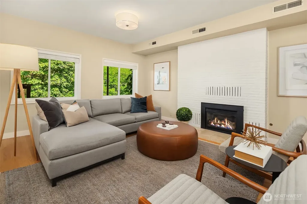 3218 36th Avenue SW Seattle WA 98126