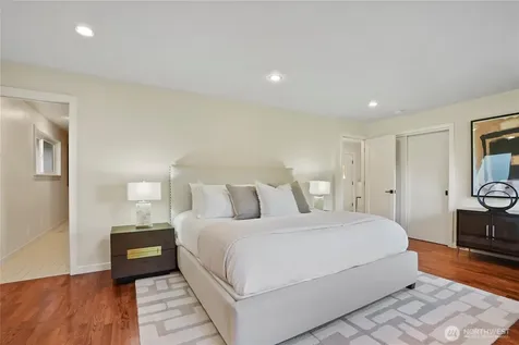 3218 36th Avenue SW Seattle WA 98126