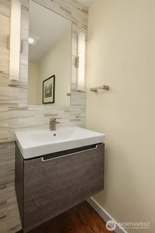 3218 36th Avenue SW Seattle WA 98126