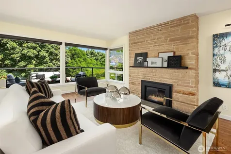 3218 36th Avenue SW Seattle WA 98126