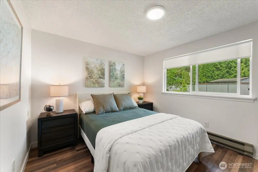 16954 SE 255th Place Covington WA 98042