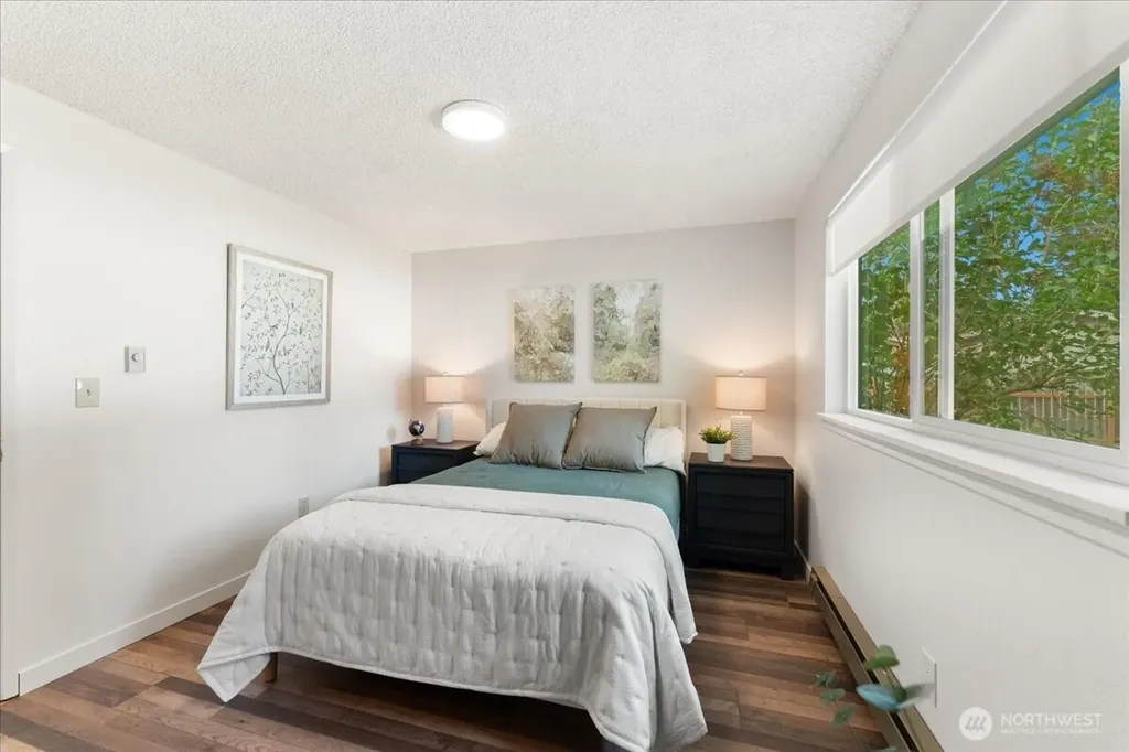 16954 SE 255th Place Covington WA 98042