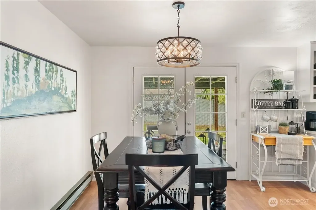 16954 SE 255th Place Covington WA 98042