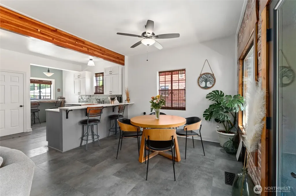 446 5th Street Chelan Falls WA 98817