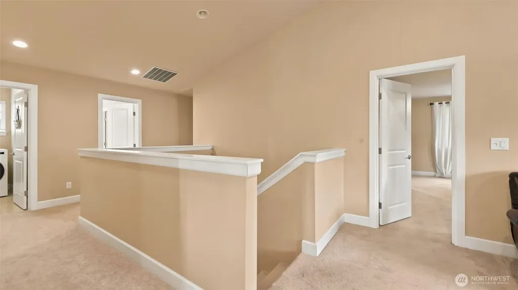 6706 Elaine Avenue SE Auburn WA 98092