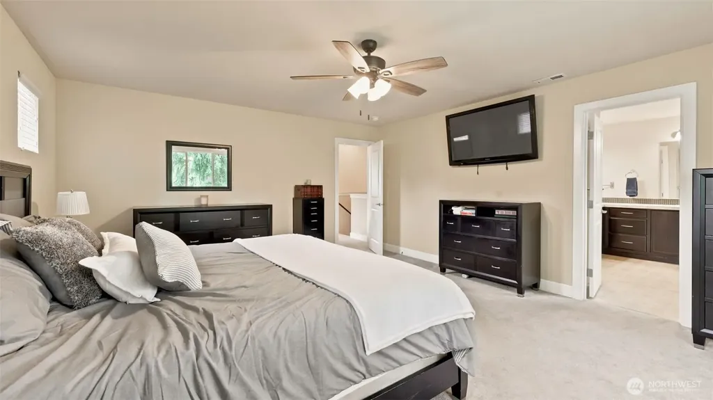 6706 Elaine Avenue SE Auburn WA 98092