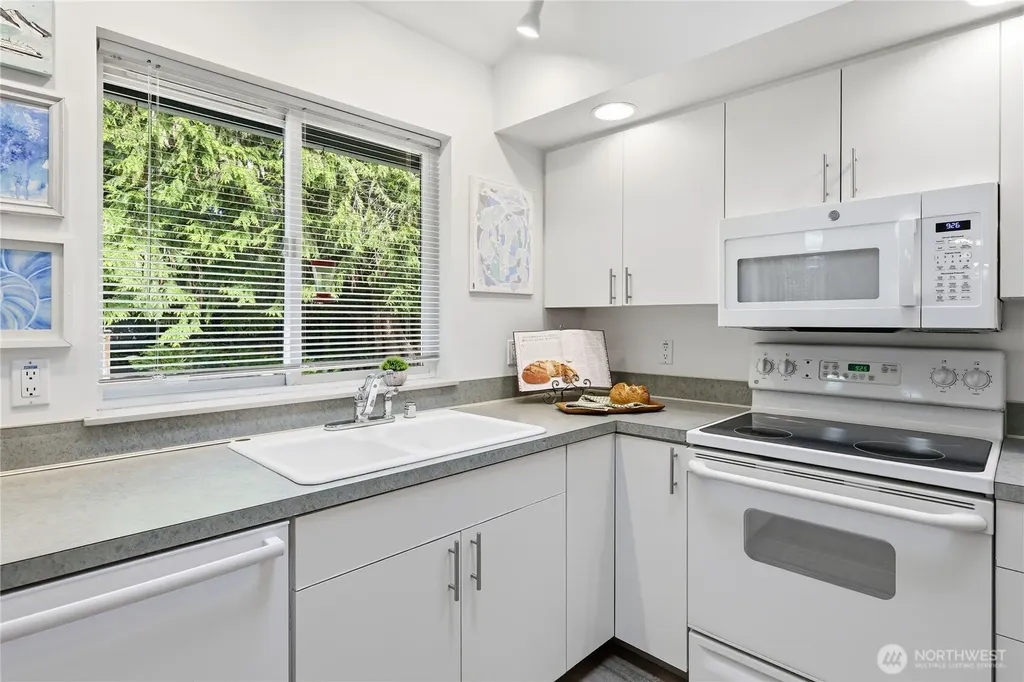 29676 Beach Drive NE Poulsbo WA 98370