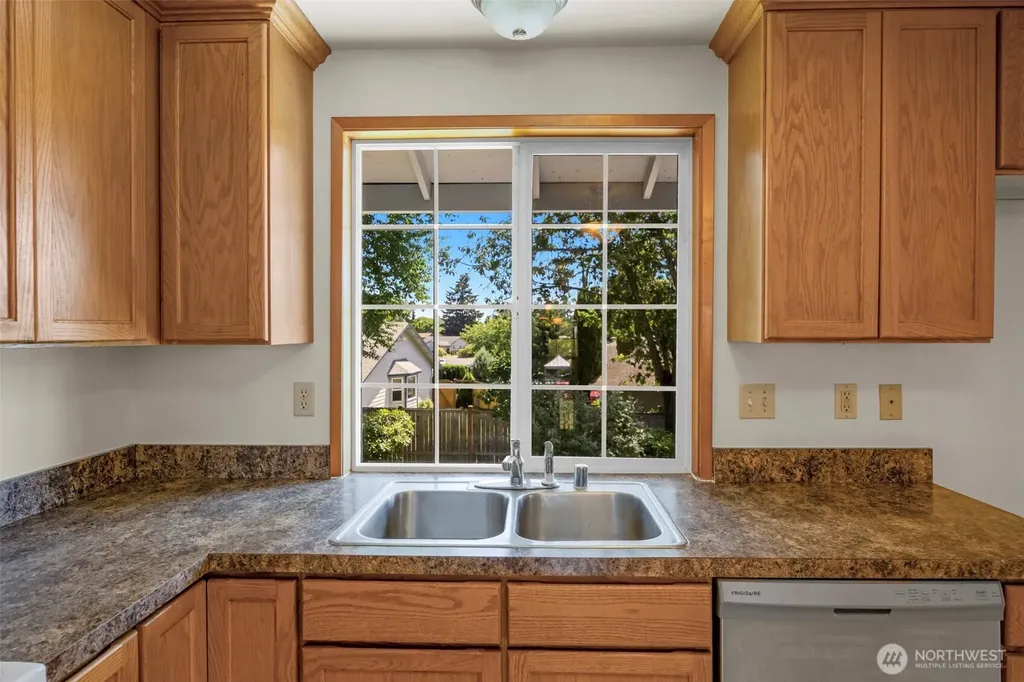 6308 98th Place NE Marysville WA 98270