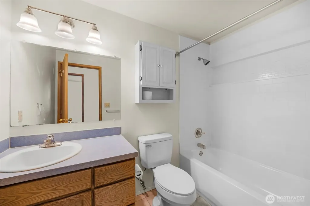 6308 98th Place NE Marysville WA 98270