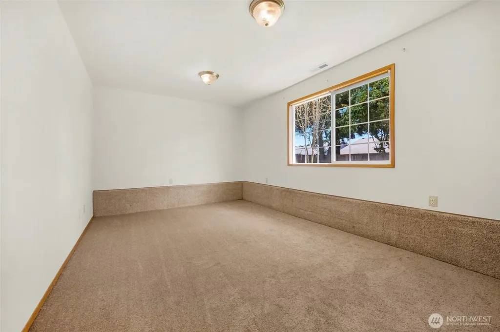 6308 98th Place NE Marysville WA 98270