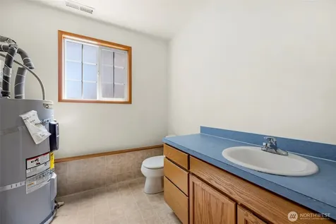 6308 98th Place NE Marysville WA 98270
