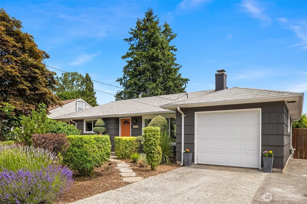 13636 2nd Avenue S Burien WA 98168