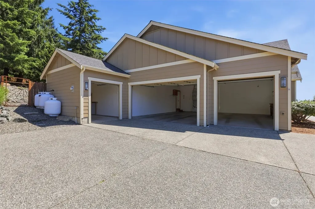 9419 185th Drive SE Snohomish WA 98290