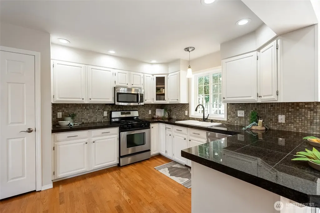 2918 Alvarado Drive Bellingham WA 98229