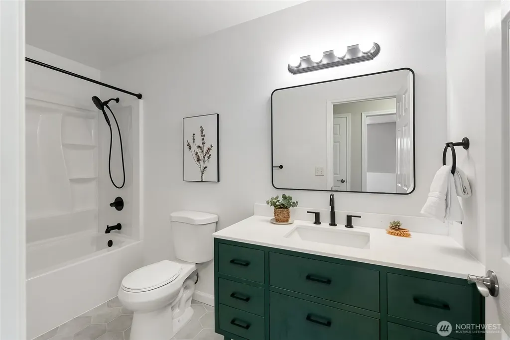 2918 Alvarado Drive Bellingham WA 98229