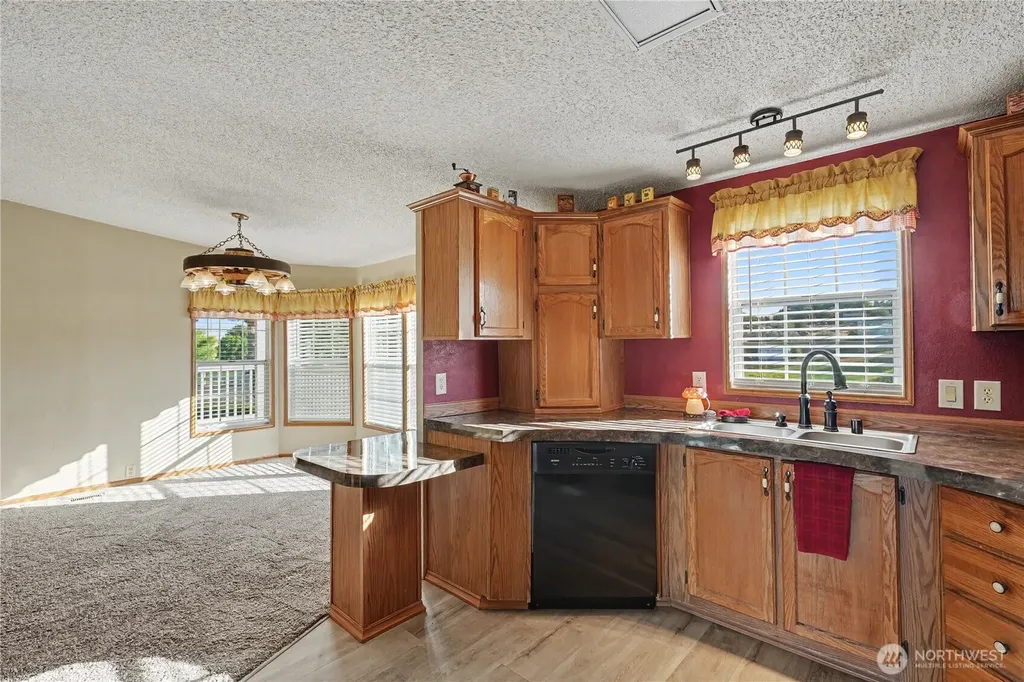 767 S Canyon Court Road Othello WA 99344