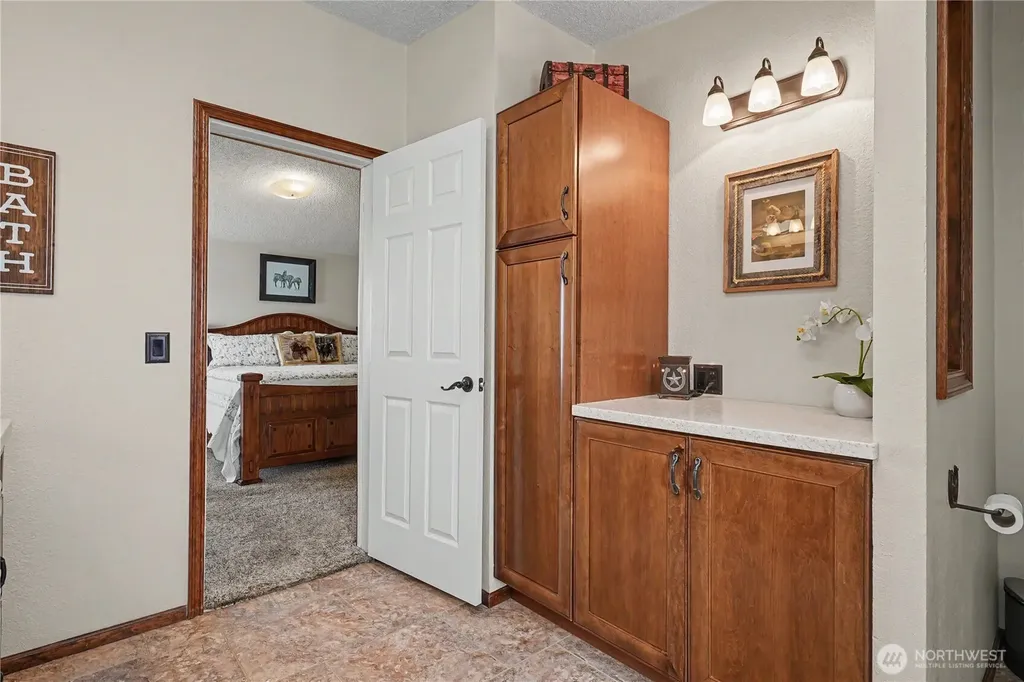 767 S Canyon Court Road Othello WA 99344