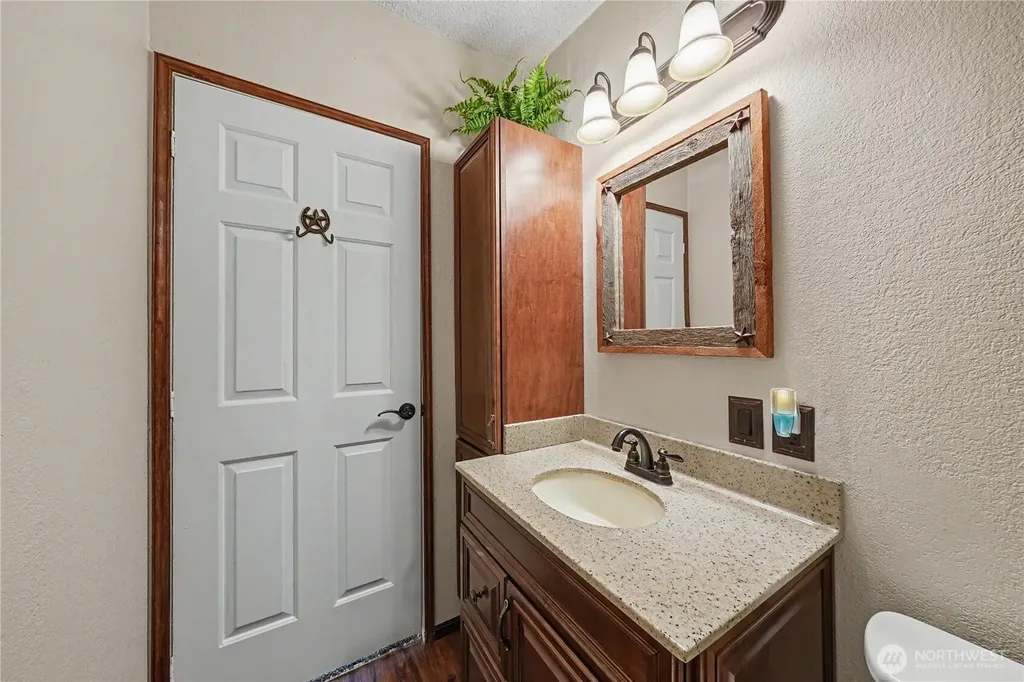 767 S Canyon Court Road Othello WA 99344