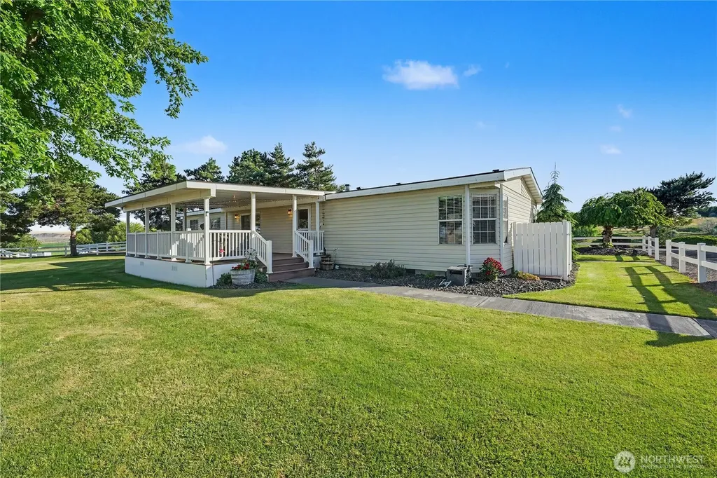 767 S Canyon Court Road Othello WA 99344