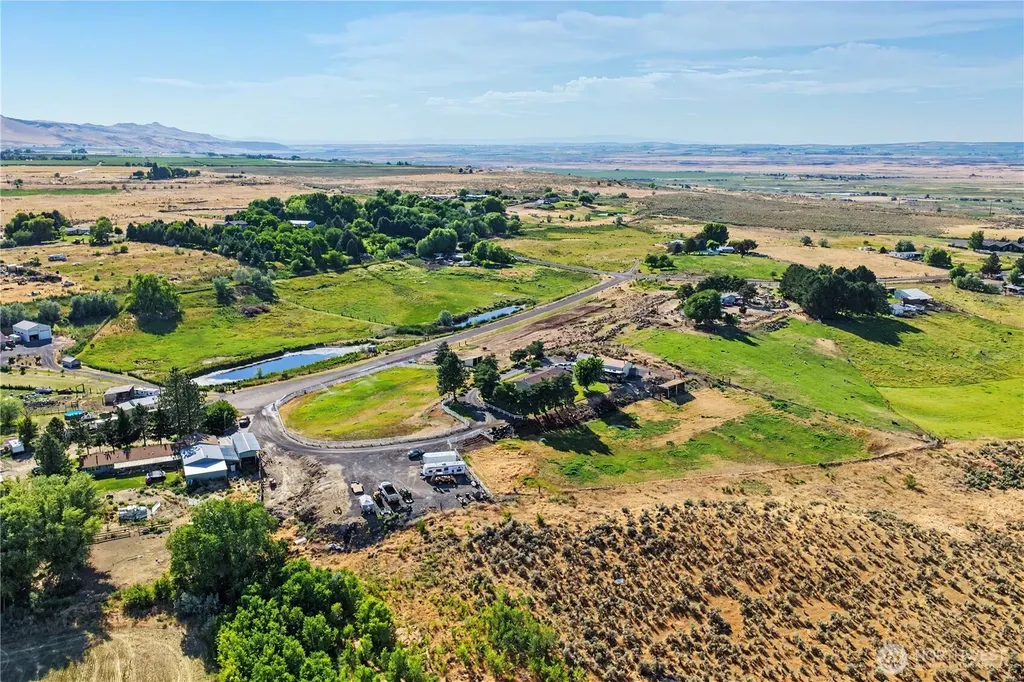 767 S Canyon Court Road Othello WA 99344