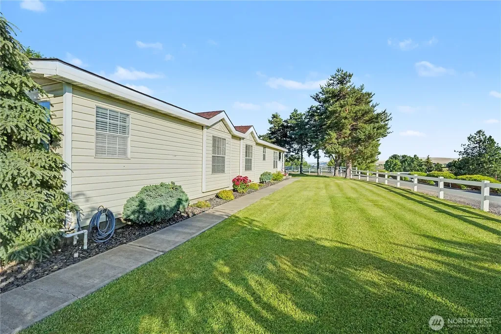767 S Canyon Court Road Othello WA 99344