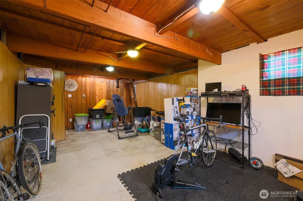 1856 Hoquiam Lane S Westport WA 98595