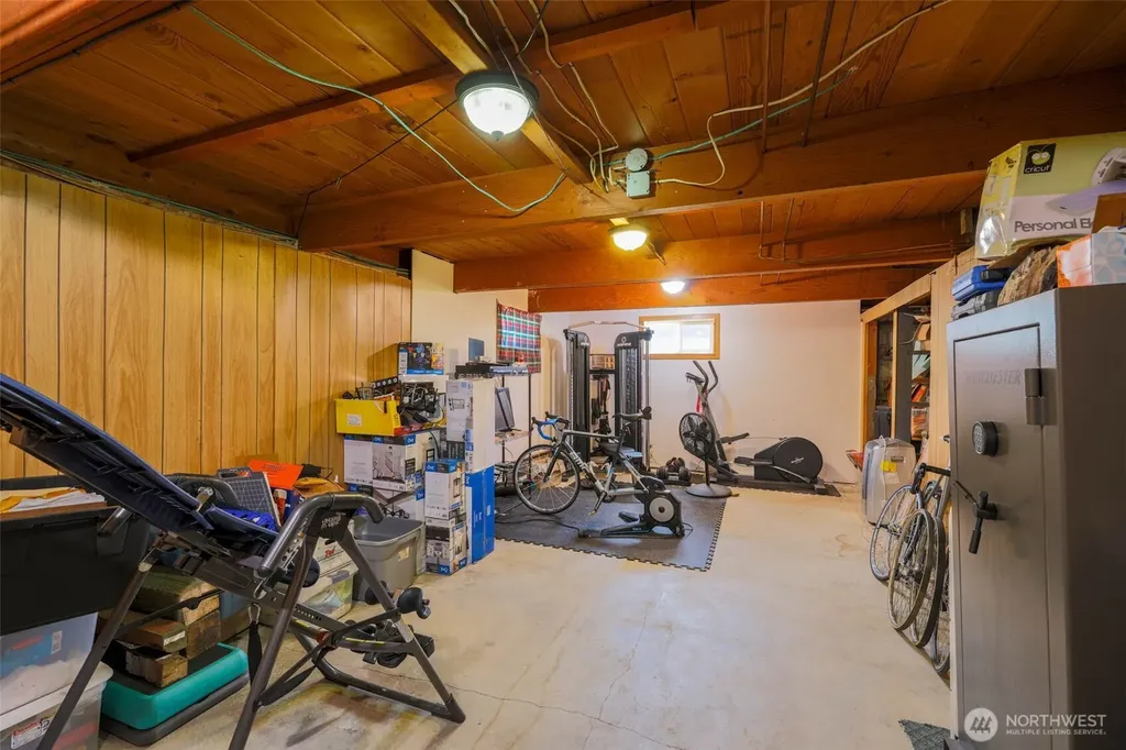 1856 Hoquiam Lane S Westport WA 98595