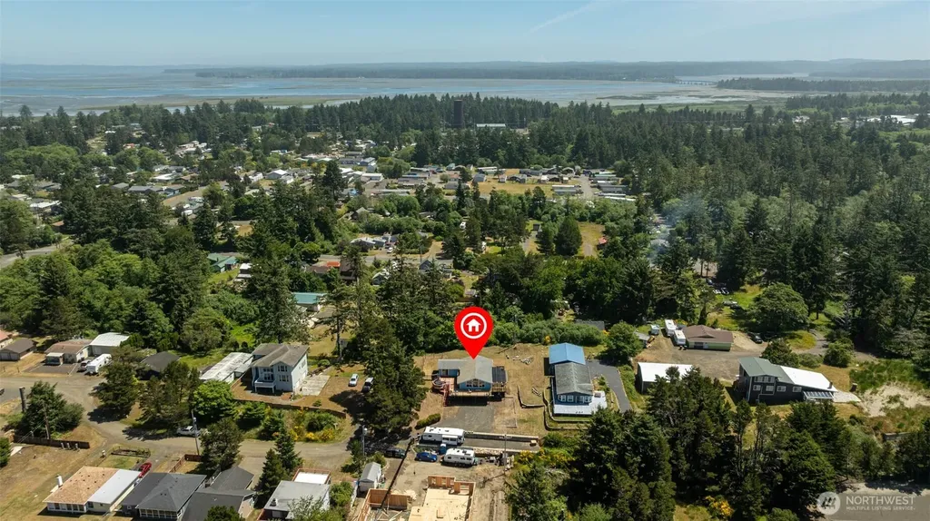 1856 Hoquiam Lane S Westport WA 98595