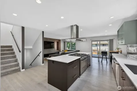 629 Bing Road Lynnwood WA 98036