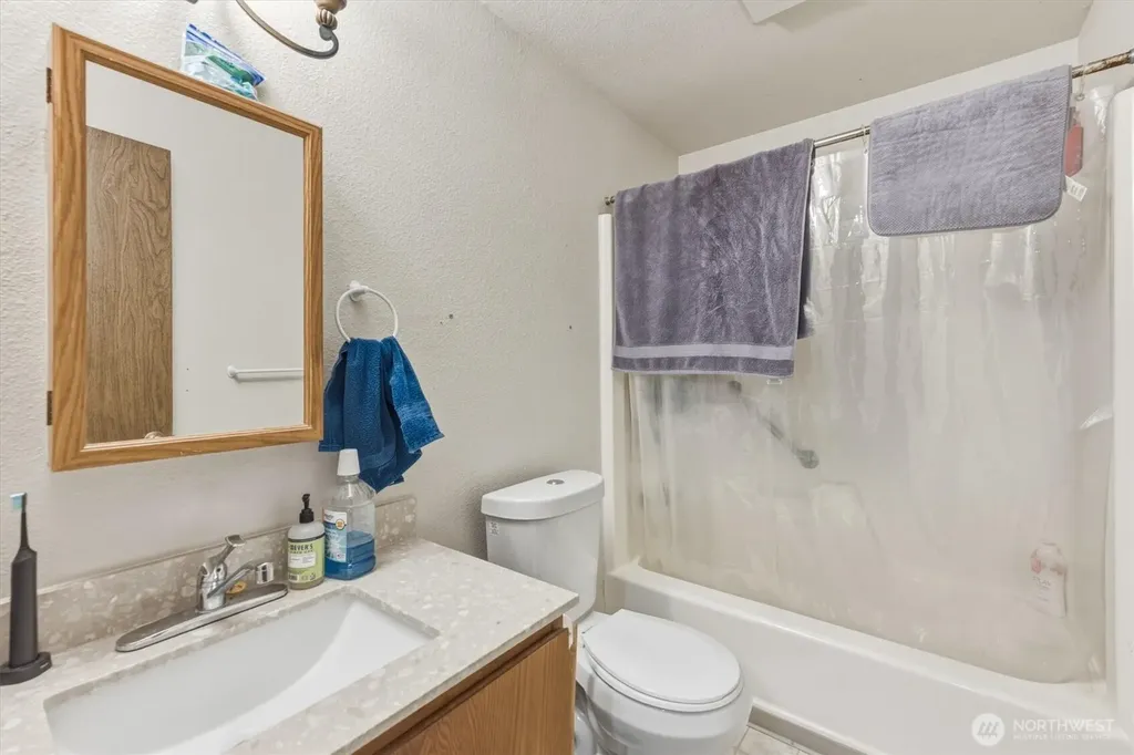 360 24th Avenue Longview WA 98632