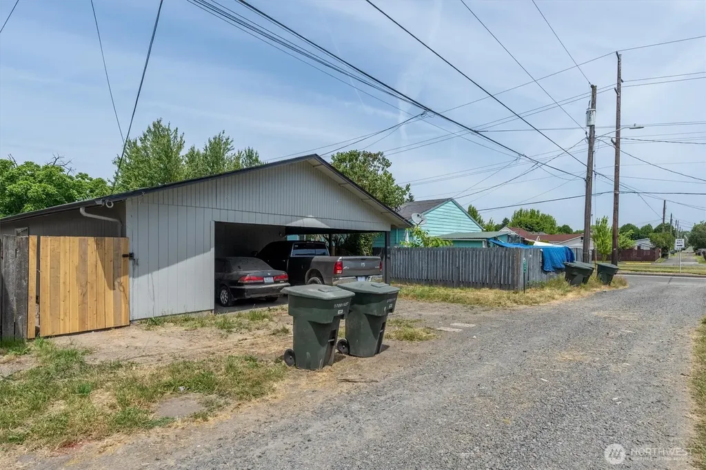 360 24th Avenue Longview WA 98632