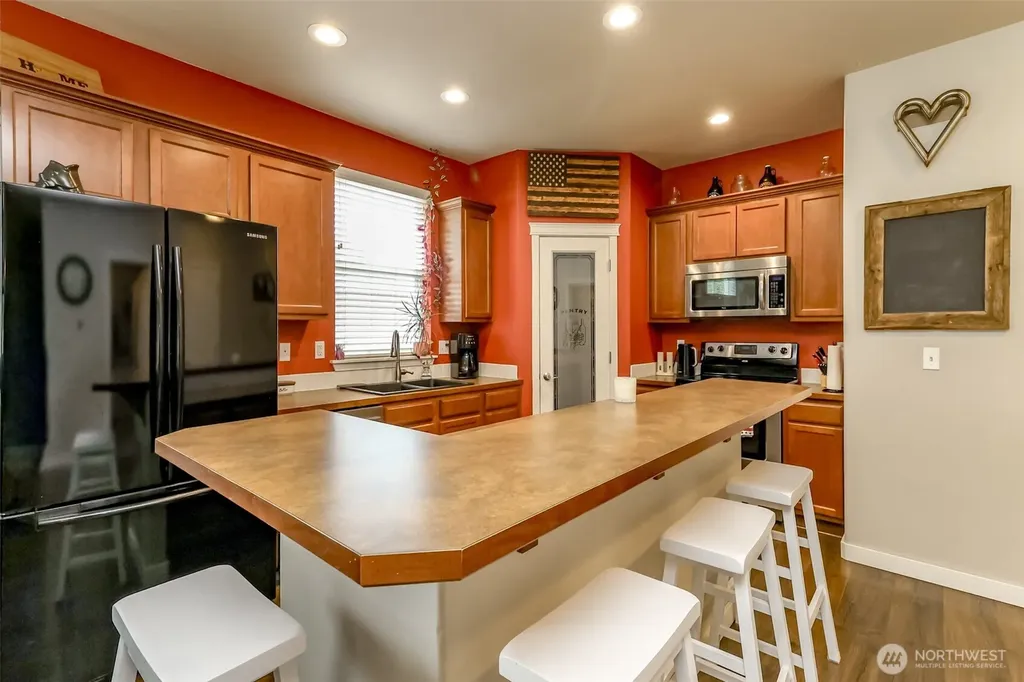 23503 79th Avenue E Graham WA 98338