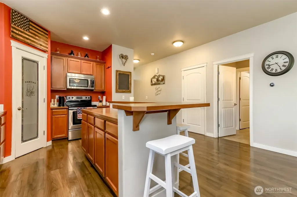 23503 79th Avenue E Graham WA 98338