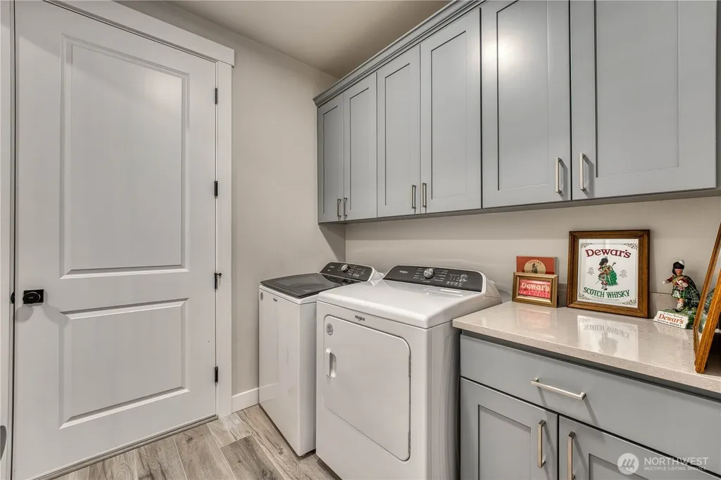 18595 Sawgrass Drive NE Poulsbo WA 98370