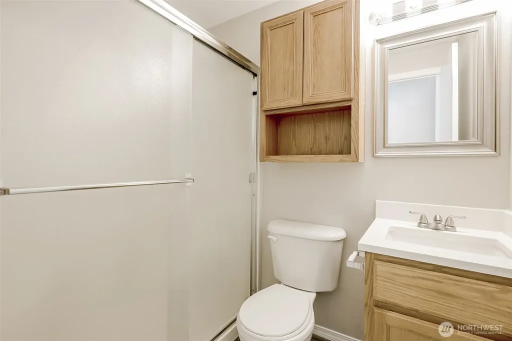 403 4th Avenue SE Puyallup WA 98372