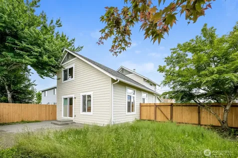 403 4th Avenue SE Puyallup WA 98372