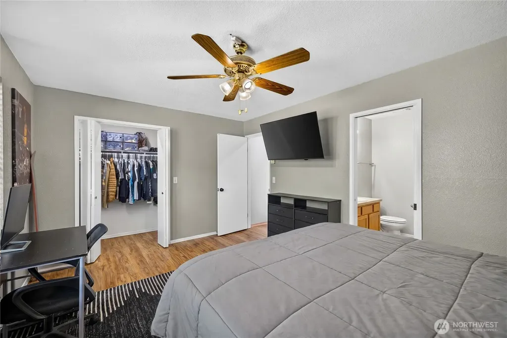 1219 Leahy Drive Coupeville WA 98239