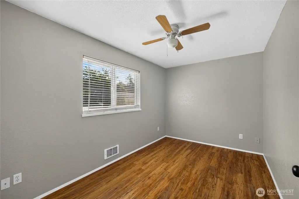 1219 Leahy Drive Coupeville WA 98239